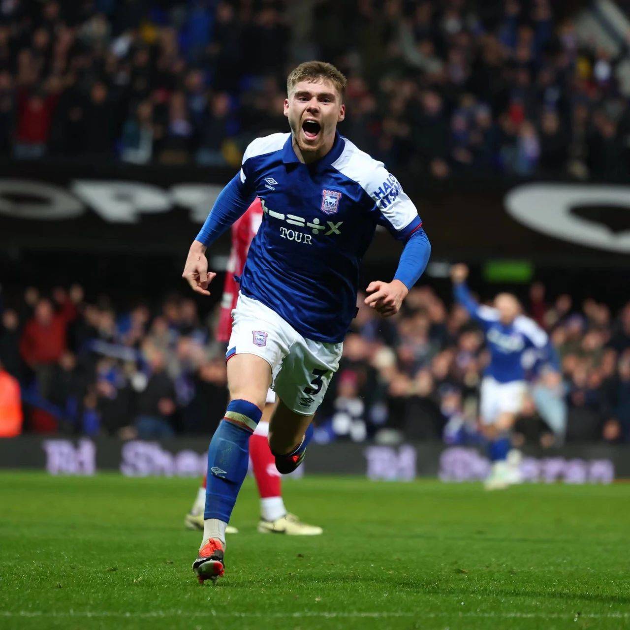 幅度明显 幅度明显